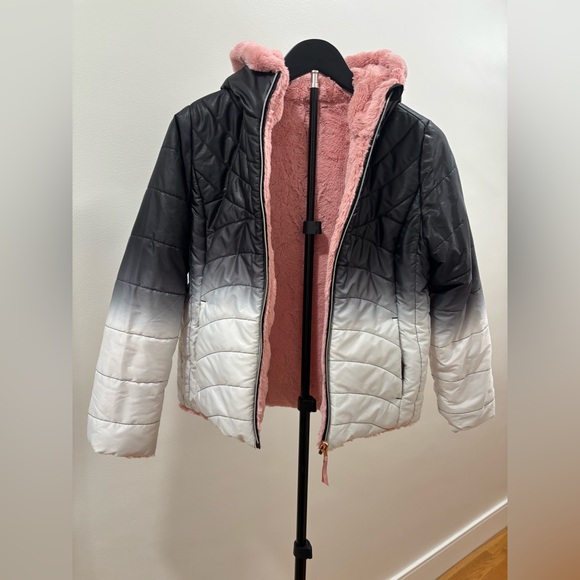 121. Pacific Trail Girls' Reversible to Faux Fur Tie-Dye Hooded Jacket - Picture 3 of 8